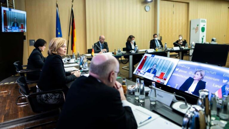 Deutsch-Chinesischer Agrar-Austausch zum Auftakt der Regierungskonsultationen – Ministergespräch über ASP, Handelsbeziehungen und deutsch-chinesisches Agrarzentrum