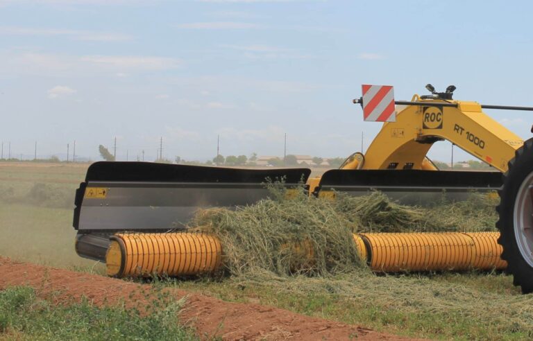 Die Kverneland Group und die Kubota Corporation steigen durch den Erwerb von 80 % der Anteile an ROC in den wachsenden Markt für Bandschwader ein