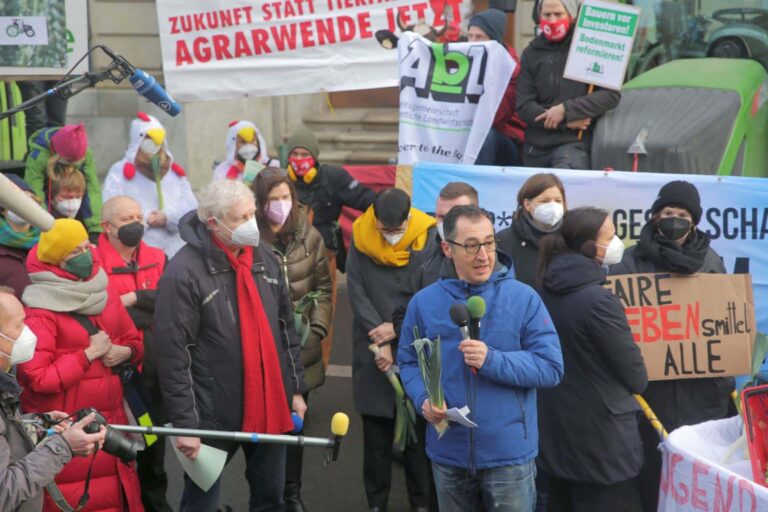 Demo in Berlin – Neustart Agrarpolitik von „Wir haben es satt!“