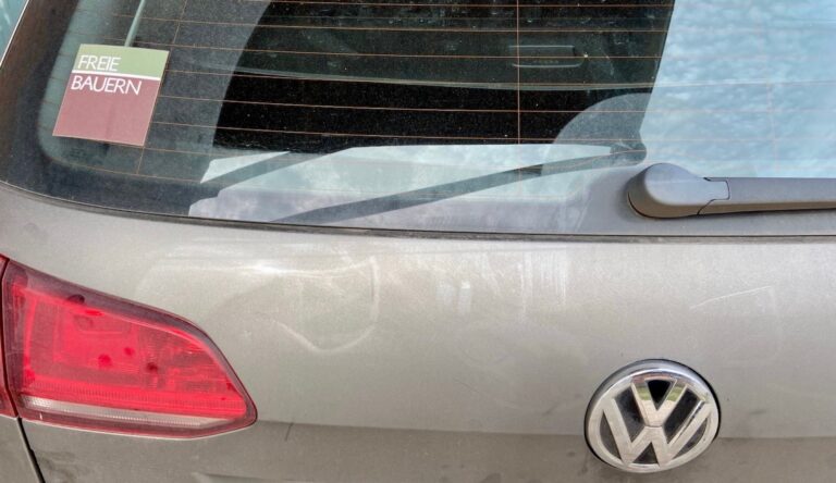 FREIE BAUERN verlangen Entschuldigung von VW für fleisch- und milchfreies Marketing