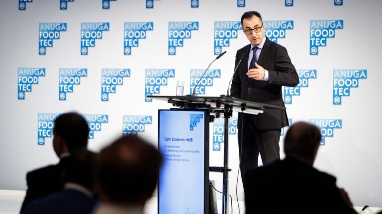 Özdemir will Fruchtwechsel-Regel für höhere Weizenproduktion verschieben – Stoppelweizen im Jahr 2023 noch möglich