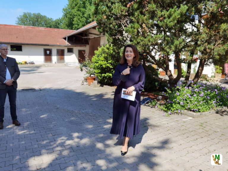 „Ohne eine langfristige Finanzierung ist ein umfassender Umbau der Tierhaltung nicht machbar!“ – Michaela Kaniber