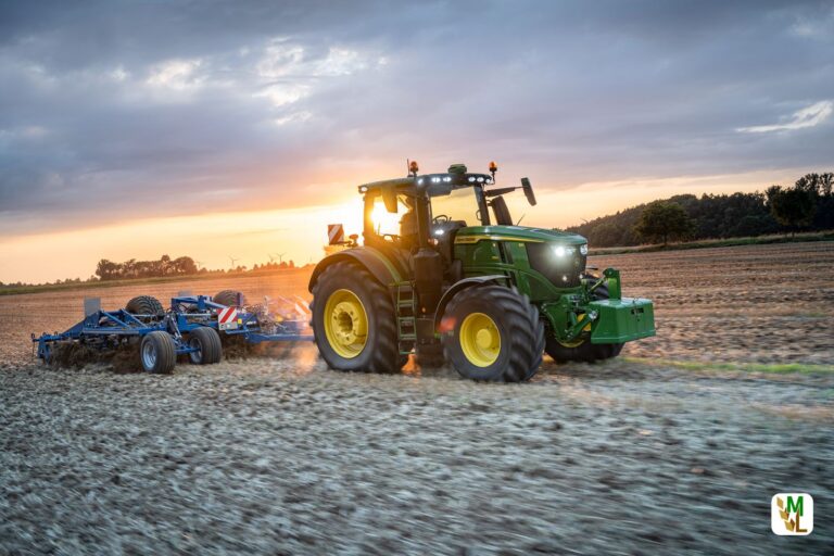 John Deere erwirtschaftet 1,884 Milliarden US-$ Nettogewinnim dritten Quartal des Geschäftsjahres 2022