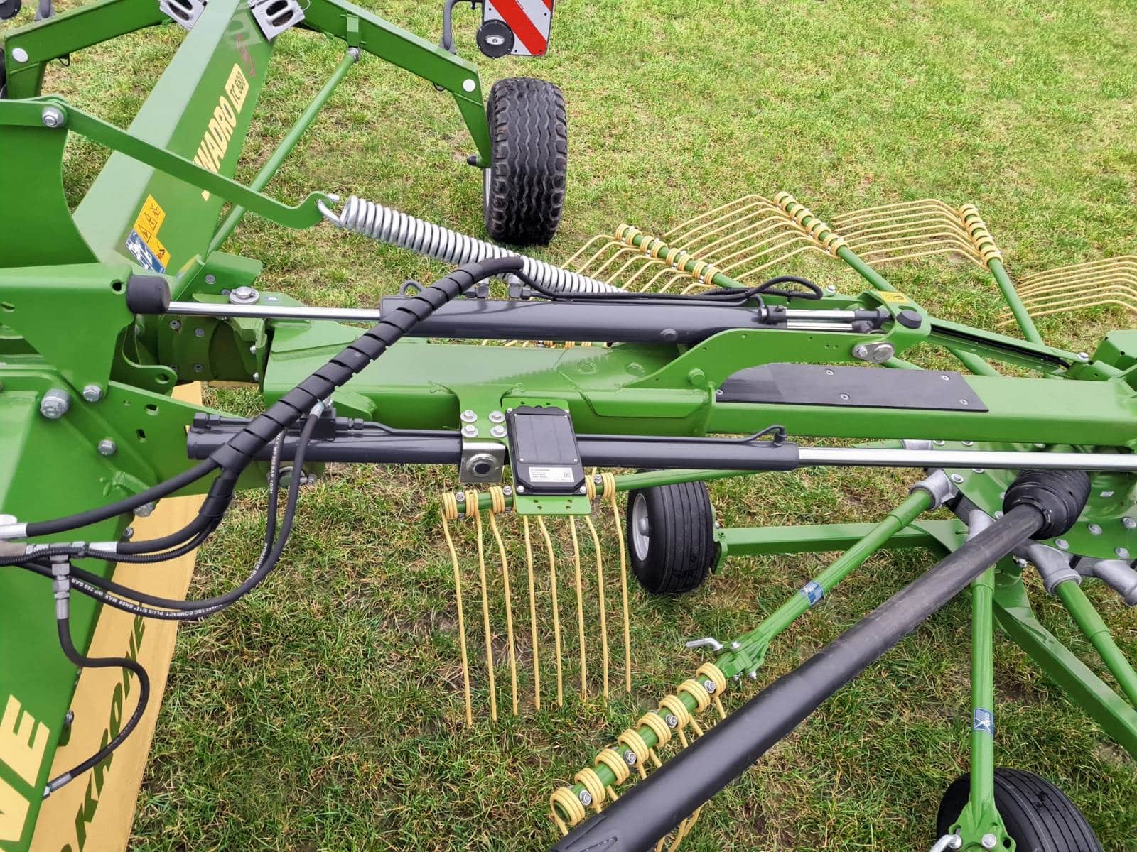 2. KRONE SmartConnect Solar agrirouter KRONE Swadro TC 880 Plus 1