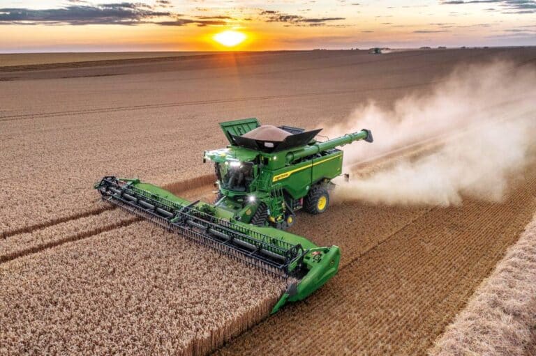 John Deere stellt neue S7-Mähdrescher vor – Neue Standards der Ernteautomatisierung und Produktivität