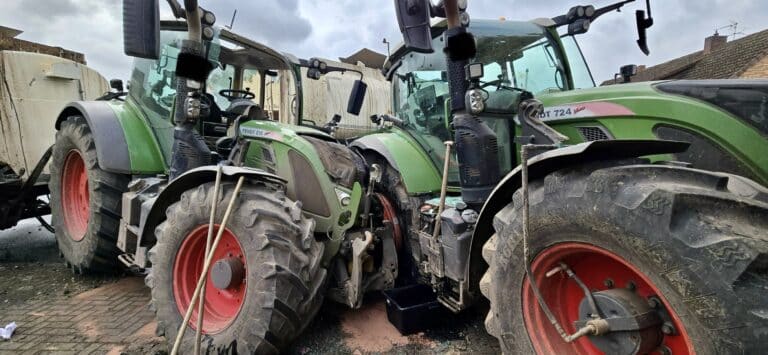 Folgenreicher Unfall wegen geöffneter Pkw-Tür in Hoheneggelsen