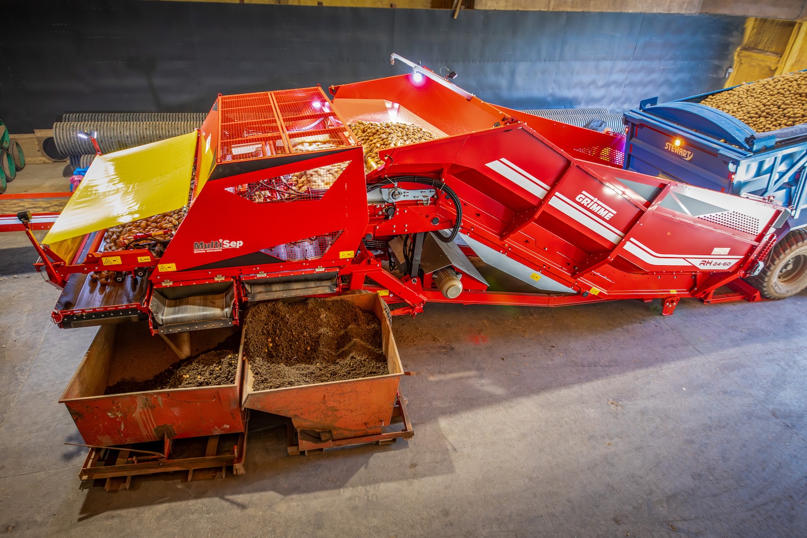 GRIMME MultiSep für RH 24-Schüttbunker: Mehr Abreinigung bei nassen Bedingungen 3 RH 24 60 MultiSep 1 ©GRIMME 3